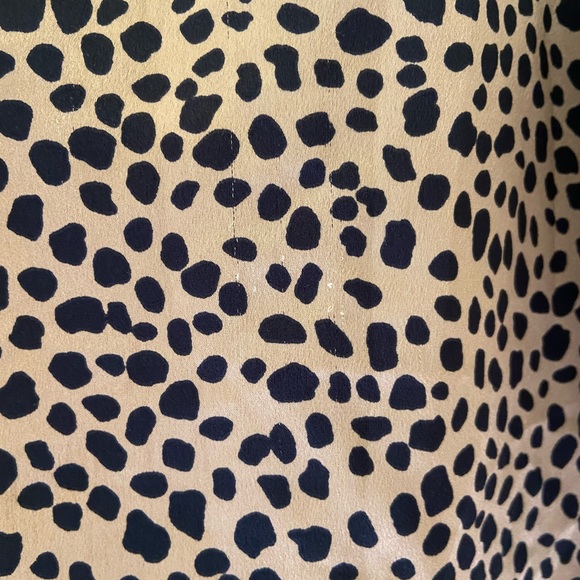 🐆 LOFT Leopard Top - Size Large Petite 🐆 - Picture 3 of 4